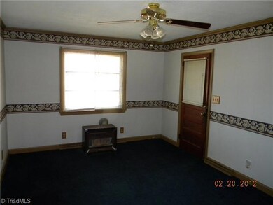 200 W Bailey St, Asheboro, NC 27203 - photo 7