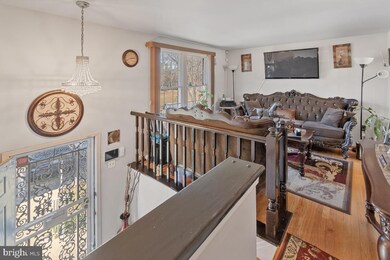 2703 Country Club Rd, Hyattsville, MD 20785 - photo 7