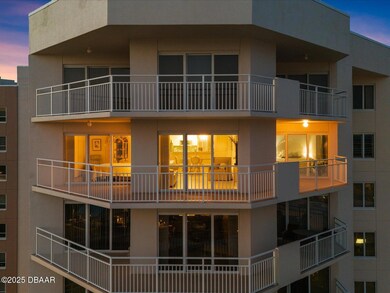 Oceans 6 Condo Unit 1608 (12)