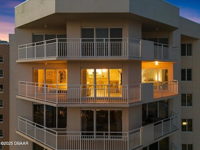 Oceans 6 Condo Unit 1608 (12)