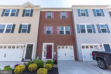 422 Dogwood Dr, Woodbury, NJ 08096 - photo 2