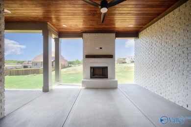 22938 Gunner Circle, Athens, AL 35613