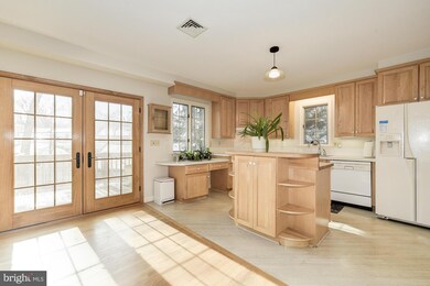 4616 Van Ness St NW, Washington, DC 20016 - photo 7