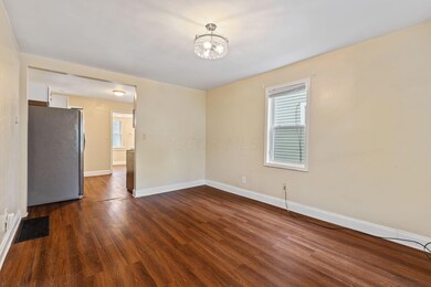 2024-9-27 1237 E 15th Ave 033