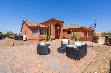 Huge Front Patio