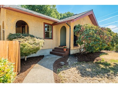 175 E Gloucester St, Gladstone, OR 97027 - photo 3