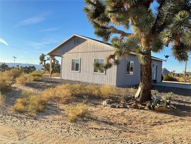 11328 S Kinard Rd, Yucca, AZ 86438 - photo 4