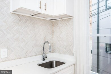 11 Q St NW unit A, Washington, DC 20001 - photo 6