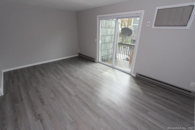 1400 Meriden Rd unit 5-2, Waterbury, CT 06705 - photo 4