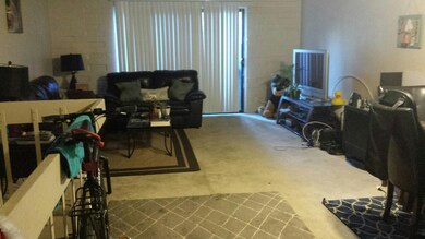5 Living room