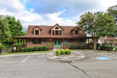 310 Caney View Dr, Harriman, TN 37748 - photo 2