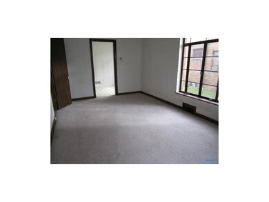 Living Room. Unit 1