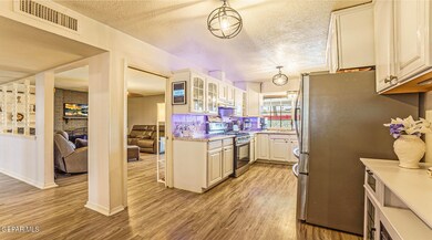 10828 La Subida Dr, El Paso, TX 79935 - photo 6