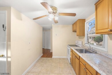 26 Culver St, Somerset, NJ 08873 - photo 5