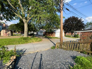 915 N 20th St, Allentown, PA 18104 - photo 5