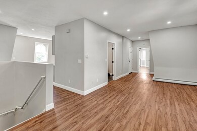 697 Bridge St unit 3, Lowell, MA 01850 - photo 3