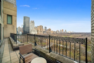 Essex House Residences unit 1211, New York, NY 10019 - photo 6