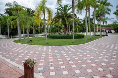 5621 SW 185th Way, Southwest Ranches, FL 33332 - photo 6