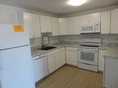 34 Hamilton Rd unit 410, Arlington, MA 02474 - photo 7