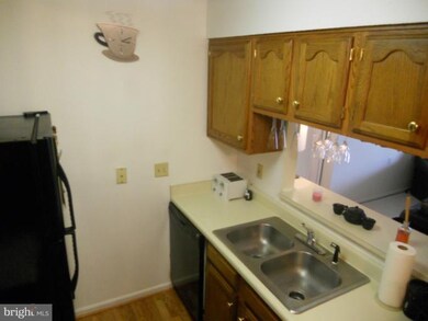 6215 Sandpiper Ct unit 104, Elkridge, MD 21075 - photo 3