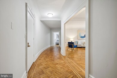 The Dresden unit 57, Washington, DC 20008 - photo 5