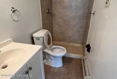 301 Regis Dr unit 2, Staten Island, NY 10314 - photo 5