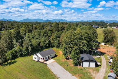 653 Mag Sluder Rd, Alexander, NC 28701 - photo 4