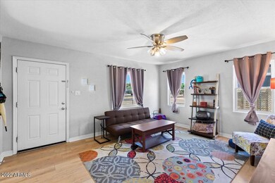 1809 N 25th Place, Phoenix, AZ 85008 - photo 4