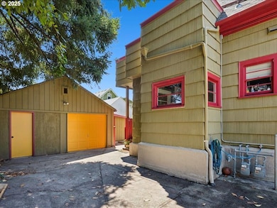 934 SE Nehalem St, Portland, OR 97202 - photo 4