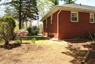 41 Bosher Dr, Albany, NY 12205 - photo 7