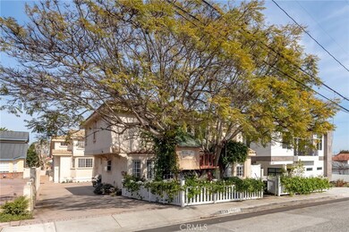 2319 Clark Ln unit 2, Redondo Beach, CA 90278 - photo 2