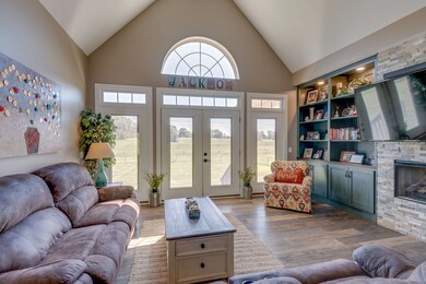 453 Old Pond Ln, Dickson, TN 37055 - photo 5