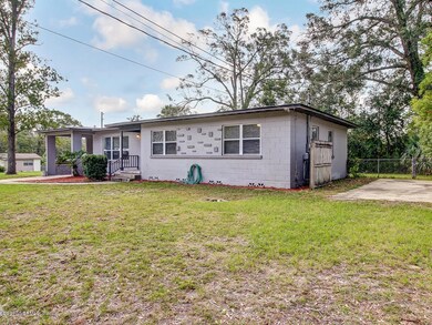 8562 Santalia Ave, Jacksonville, FL 32211 - photo 4
