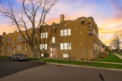 5504 W Barry Ave unit 2, Chicago, IL 60641 - photo 2