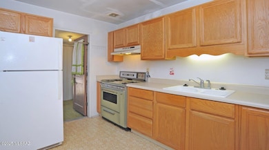 5665 E 25th St, Tucson, AZ 85711 - photo 4