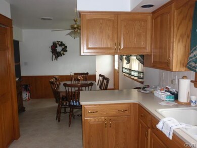 Another view of the kitchen looking toward the din