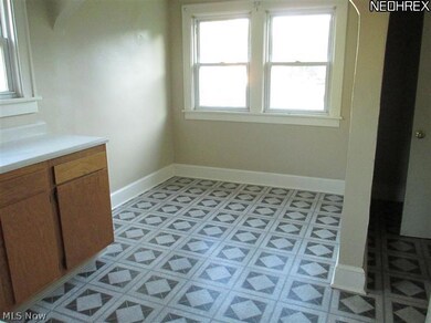1624 22nd St NE, Canton, OH 44714 - photo 6