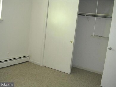 46 S 14th St unit 8, Quakertown, PA 18951 - photo 4