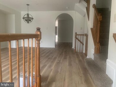 15738 Ensleigh Ln, Bowie, MD 20716 - photo 3