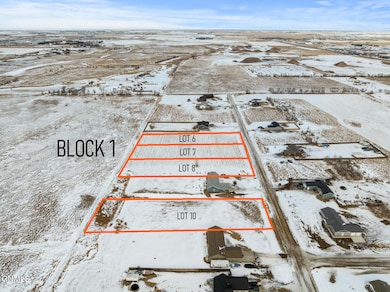 5481 Nicholas Ave, Williston, ND 58801 - photo 3