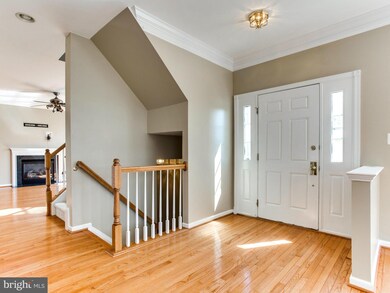 25822 Kirkwood Square, Chantilly, VA 20152 - photo 2