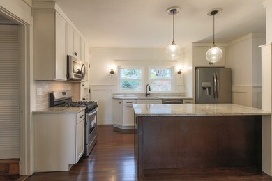 46 Beeching St, Worcester, MA 01602 - photo 4