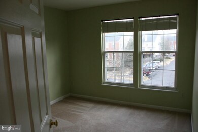 20347 Briarcliff Terrace, Sterling, VA 20165 - photo 5