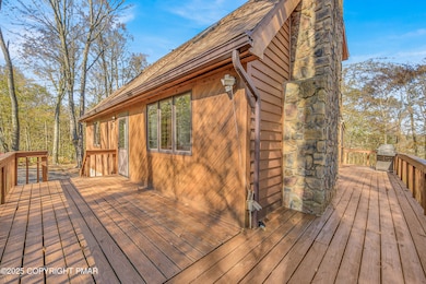 4129 Firefly Ct, Pocono Lake, PA 18347 - photo 3