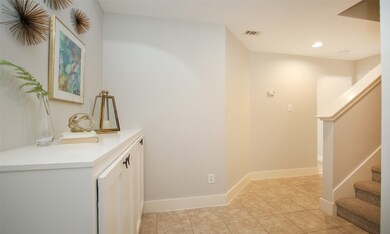 427 W 26th St, Houston, TX 77008 - photo 3