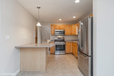 829 S Wright St, Naperville, IL 60540 - photo 4