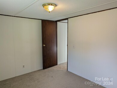 123 Windbrook Dr, Troutman, NC 28166 - photo 4