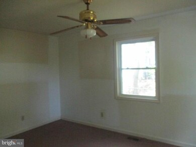 21684 Enterprise Rd, Lexington Park, MD 20653 - photo 5