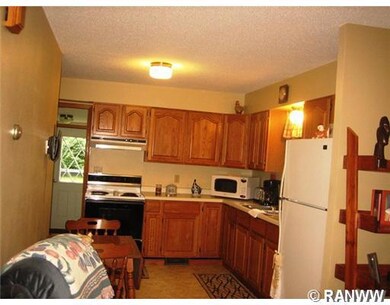 112 14th St NE, Menomonie, WI 54751 - photo 4