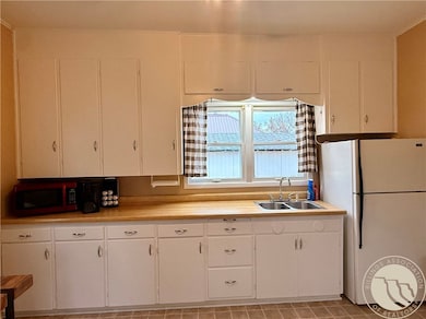 316 Durland Ave, Laurel, MT 59044 - photo 7